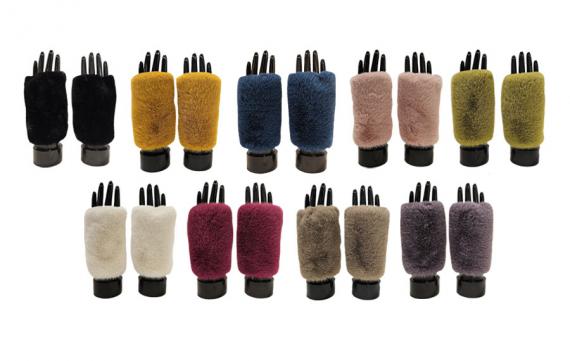 Fingerless faux fur mitten / glove with suede grip