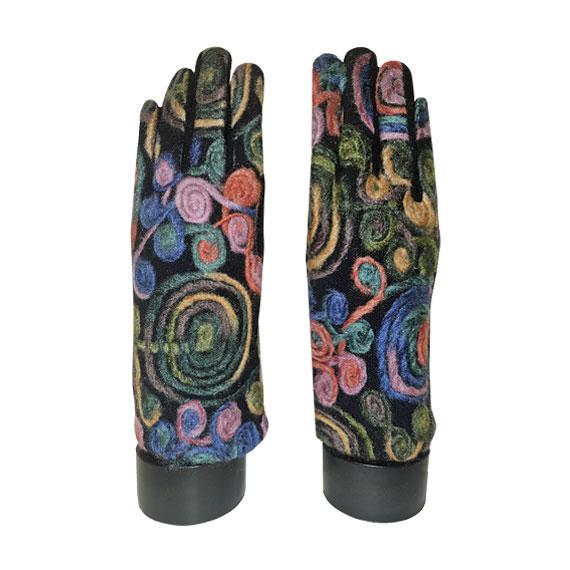 Yarn Target Flower texting glove with touch screen and text