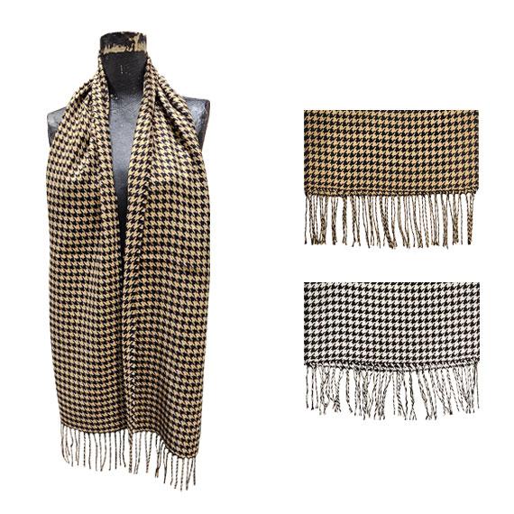 Houndstooth Cashmere Touch Muffler scarf with fringe - Tan/Black and W…